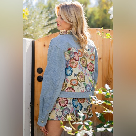 Vintage Floral Tapestry Denim Jacket - eesome - Picture 6 of 9